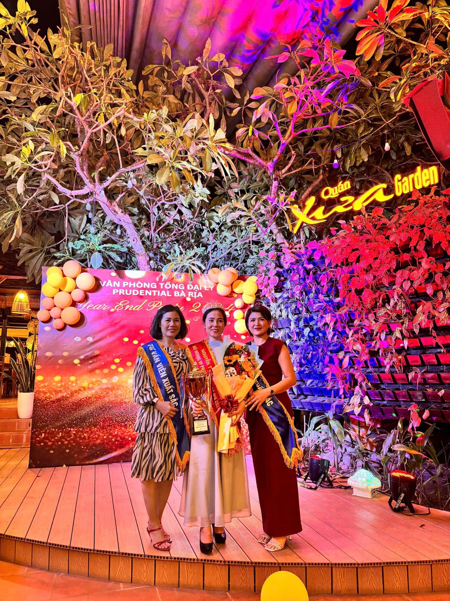 Vinh danh tại Year End Party 2024 — Văn phòng Tổng Đại lý Prudential Bà Rịa